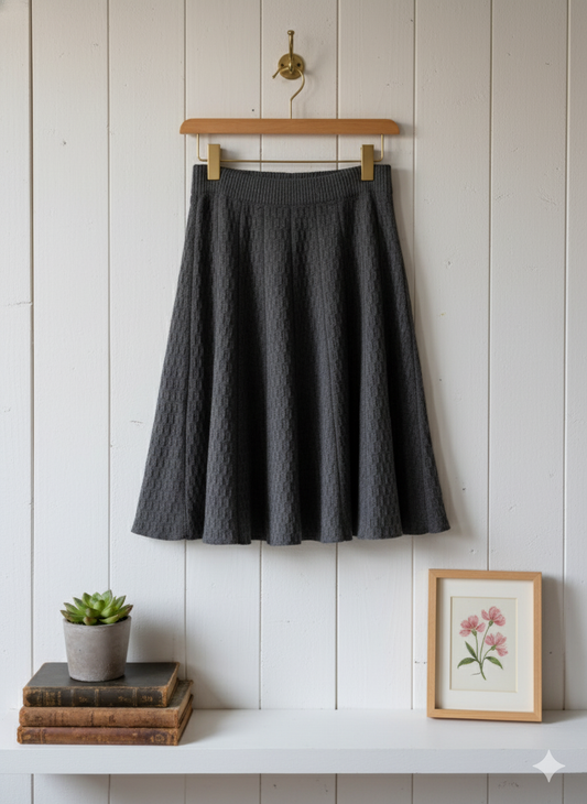 Contour Skirt - Ash