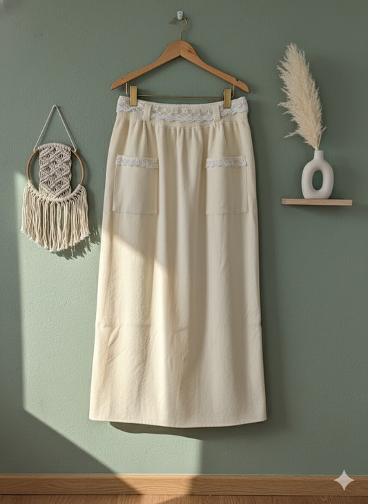 Vintage Lace Accent Skirt - Cream