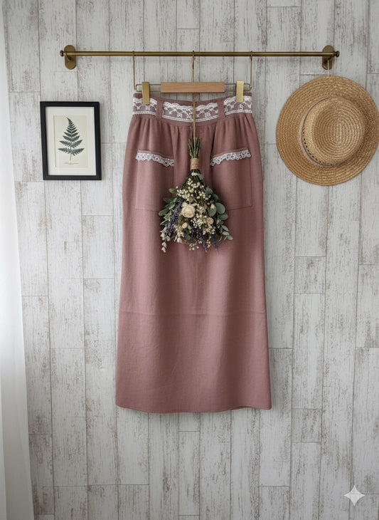 Vintage Lace Accent Skirt - Pink