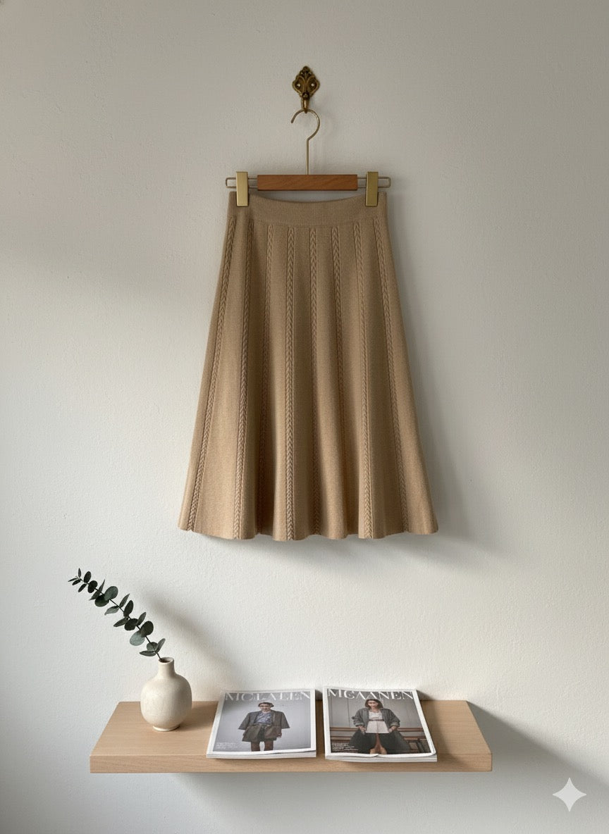 Warm Whisper Skirt - Beige